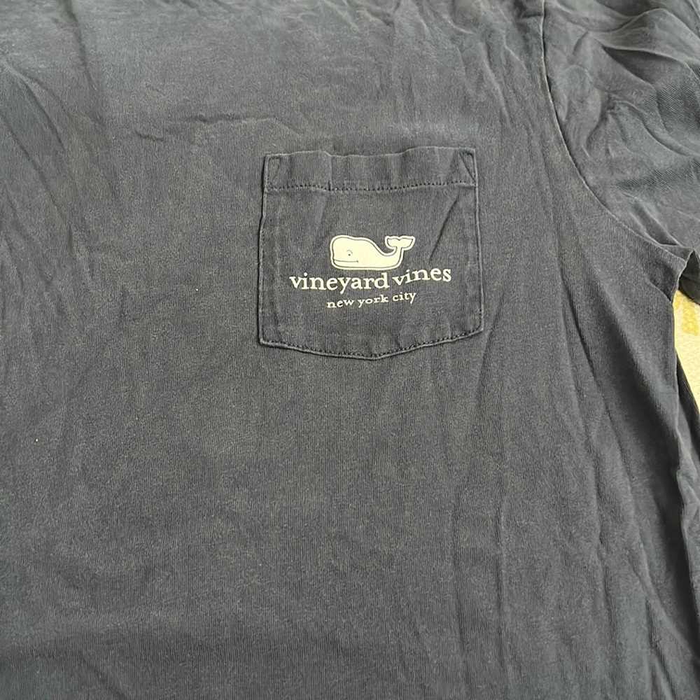 Vineyard Vines mens/unisex extra small long sleeve NYC shirt